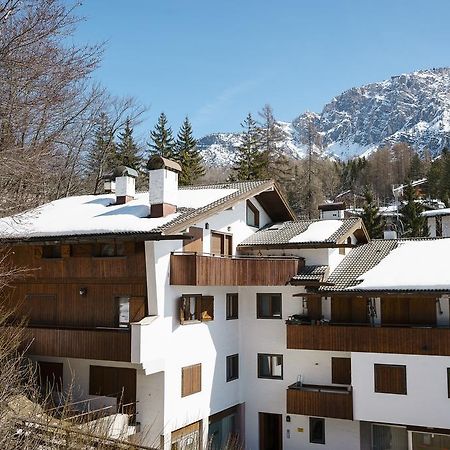 Villa Franchetti - Stayincortina Cortina dʼAmpezzo Exterior foto