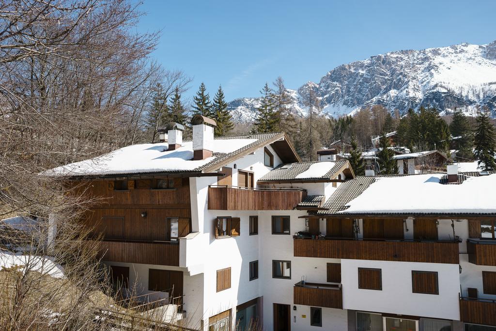 Villa Franchetti - Stayincortina Cortina dʼAmpezzo Exterior foto